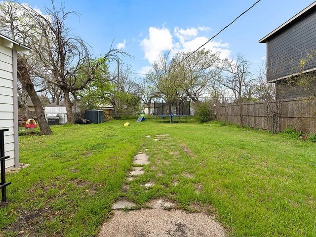 2819 Alabama Avenue, Dallas, TX 75216