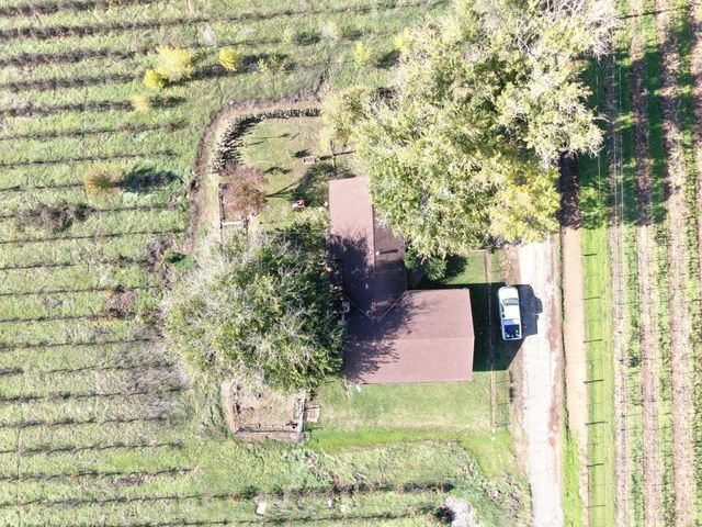 25839 N Mackville Rd, Clements, CA 95227