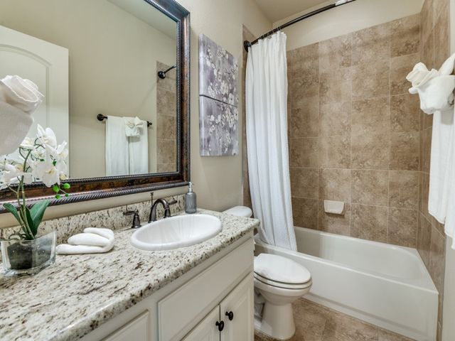 656 Clearwater Drive, Irving, TX 75039