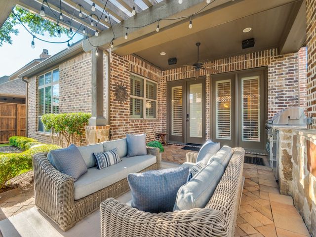 656 Clearwater Drive, Irving, TX 75039