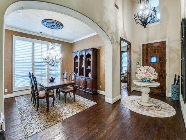 656 Clearwater Drive, Irving, TX 75039