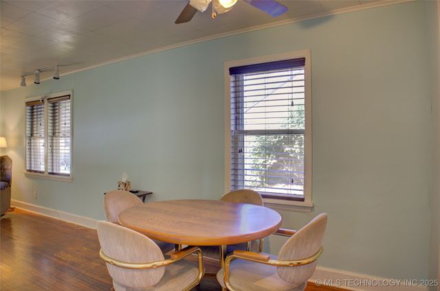 917 N Grant Avenue, Sand Springs, OK 74063