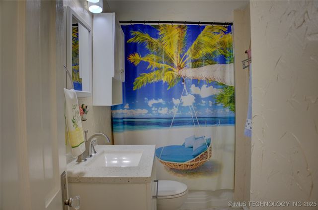 917 N Grant Avenue, Sand Springs, OK 74063