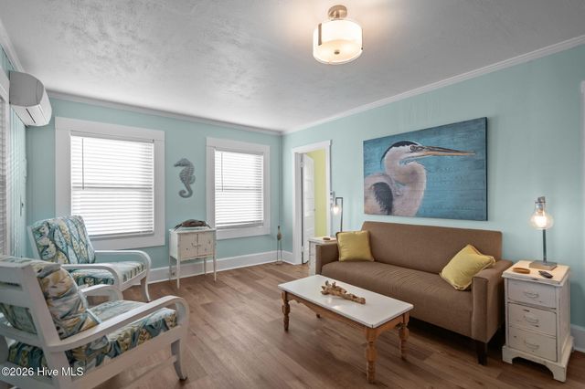 1119 Carolina Beach Avenue N, Carolina Beach, NC 28428