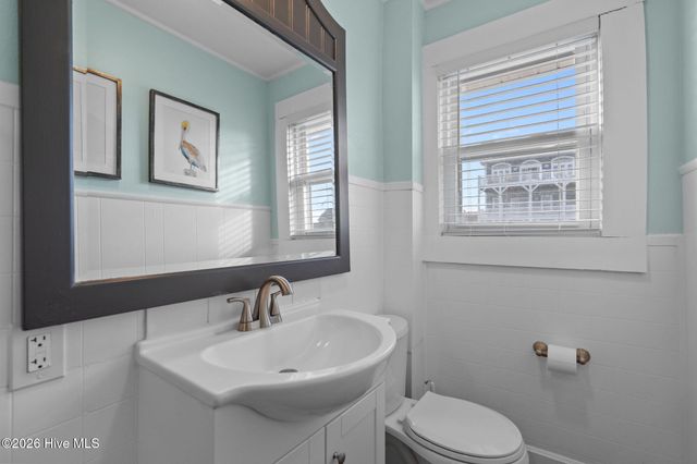 1119 Carolina Beach Avenue N, Carolina Beach, NC 28428