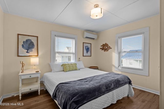 1119 Carolina Beach Avenue N, Carolina Beach, NC 28428