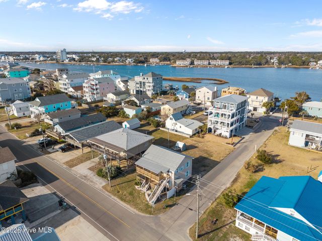 1119 Carolina Beach Avenue N, Carolina Beach, NC 28428