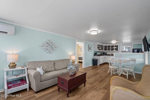 1119 Carolina Beach Avenue N, Carolina Beach, NC 28428