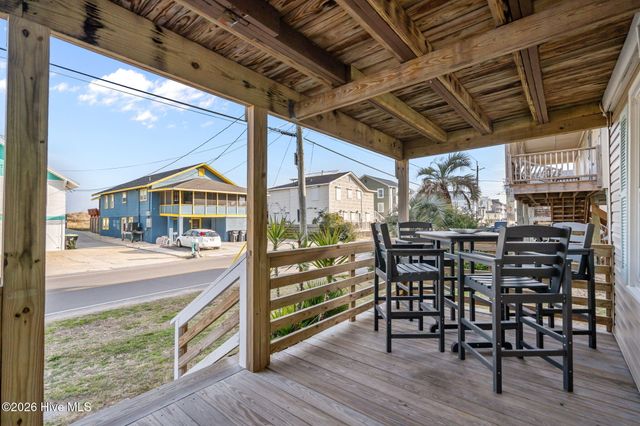 1119 Carolina Beach Avenue N, Carolina Beach, NC 28428