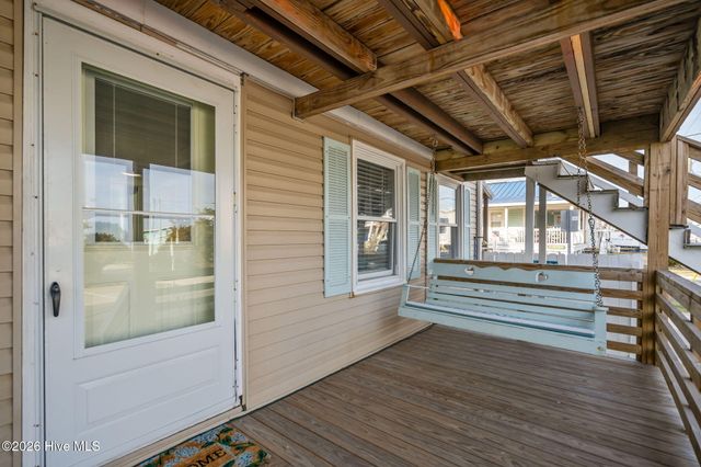 1119 Carolina Beach Avenue N, Carolina Beach, NC 28428