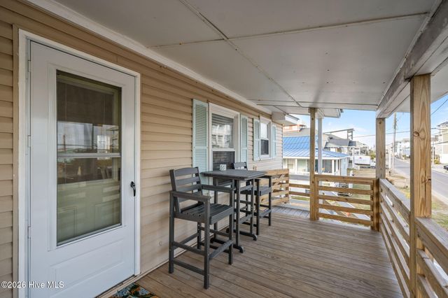 1119 Carolina Beach Avenue N, Carolina Beach, NC 28428
