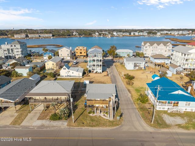 1119 Carolina Beach Avenue N, Carolina Beach, NC 28428
