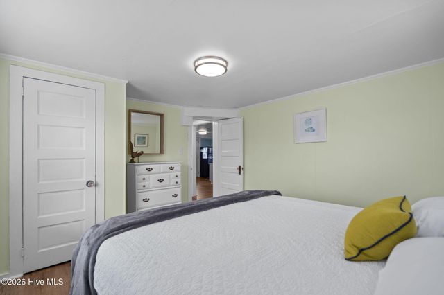 1119 Carolina Beach Avenue N, Carolina Beach, NC 28428