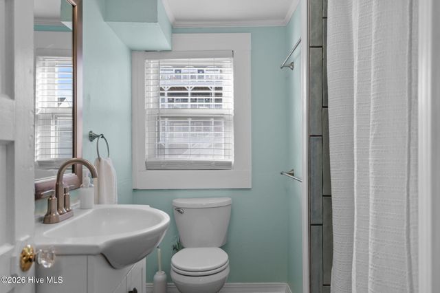 1119 Carolina Beach Avenue N, Carolina Beach, NC 28428