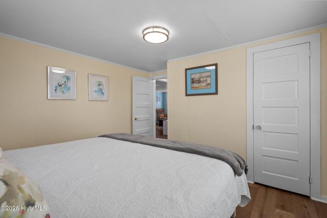 1119 Carolina Beach Avenue N, Carolina Beach, NC 28428