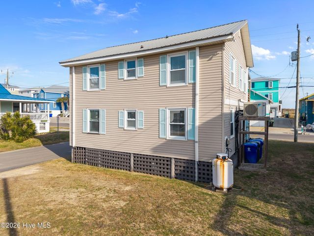 1119 Carolina Beach Avenue N, Carolina Beach, NC 28428