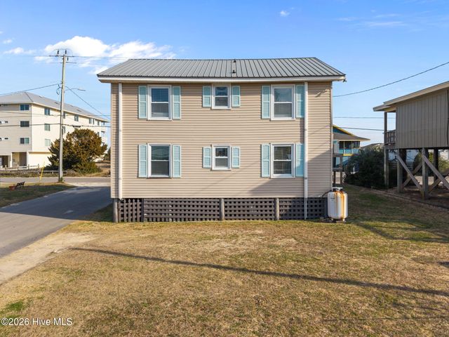 1119 Carolina Beach Avenue N, Carolina Beach, NC 28428
