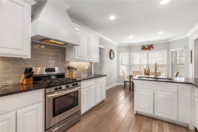 1860 Sunrise Circle, Centerton, AR 72719