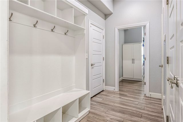 1860 Sunrise Circle, Centerton, AR 72719