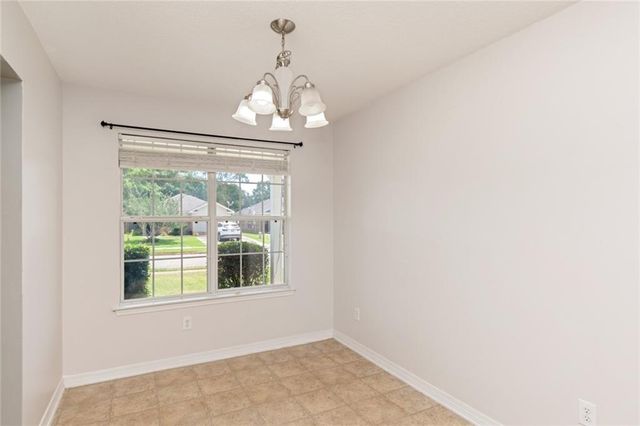 2122 Spring Grove W, Mobile, AL 36695