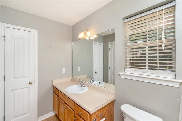 2122 Spring Grove W, Mobile, AL 36695