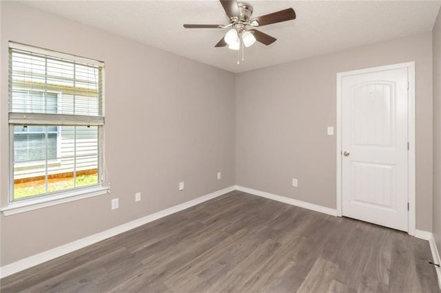 2122 Spring Grove W, Mobile, AL 36695