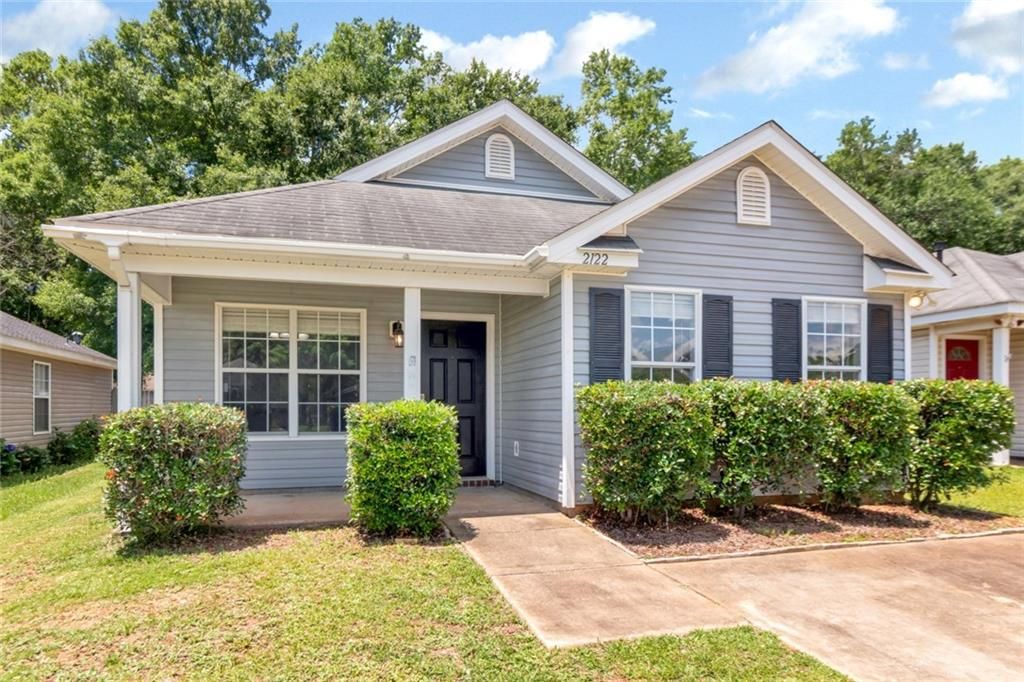 2122 Spring Grove W, Mobile, AL 36695