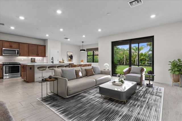 640 SE Monet Drive, Port St. Lucie, Port St Lucie, FL 34984