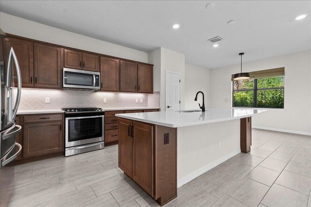 640 SE Monet Drive, Port St. Lucie, Port St Lucie, FL 34984