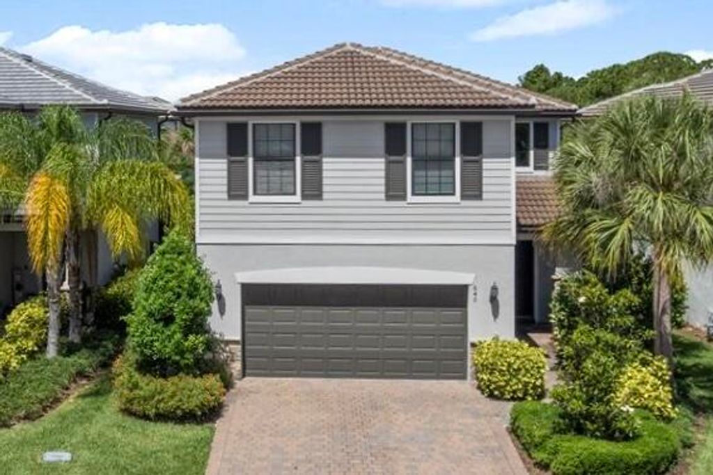 640 SE Monet Drive, Port St. Lucie, Port St Lucie, FL 34984