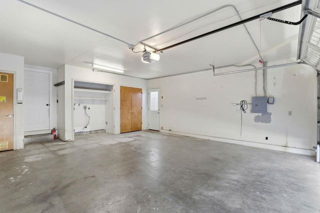 1392 Mantelli Drive, Gilroy, CA 95020