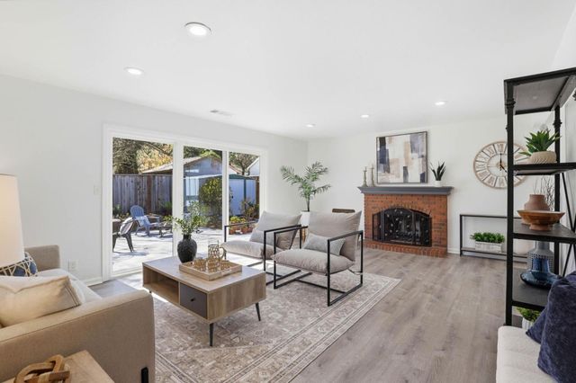 1392 Mantelli Drive, Gilroy, CA 95020