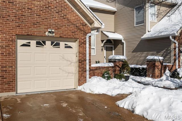 16176 Lea Oak Court, Chesterfield, MO 63017