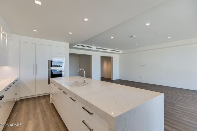 6587 N PALMERAIE Boulevard 2011, Paradise Valley, AZ 85253