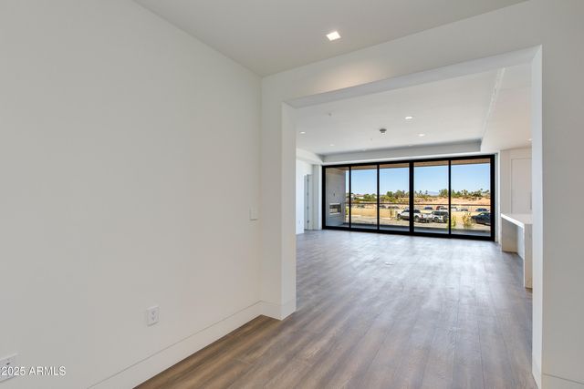 6587 N PALMERAIE Boulevard 2011, Paradise Valley, AZ 85253
