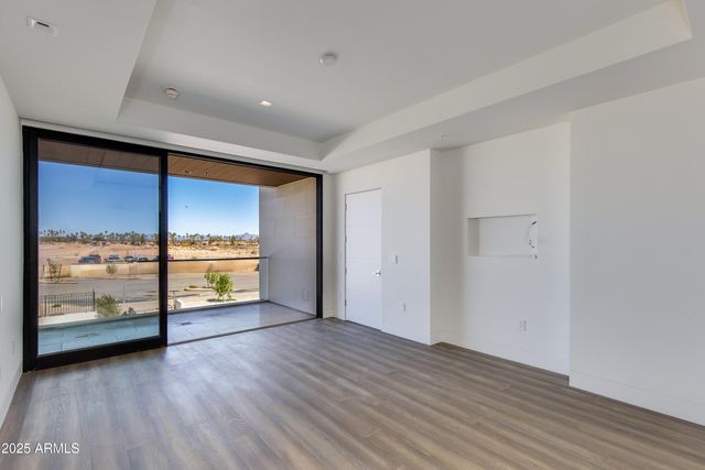 6587 N PALMERAIE Boulevard 2011, Paradise Valley, AZ 85253