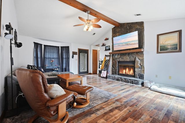 603 Moss Drive, Crestview, FL 32536