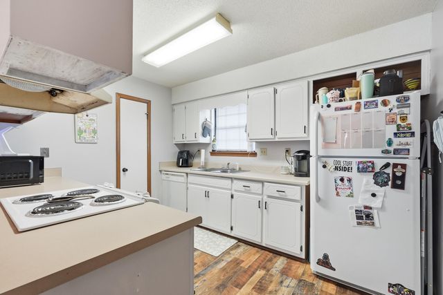 603 Moss Drive, Crestview, FL 32536