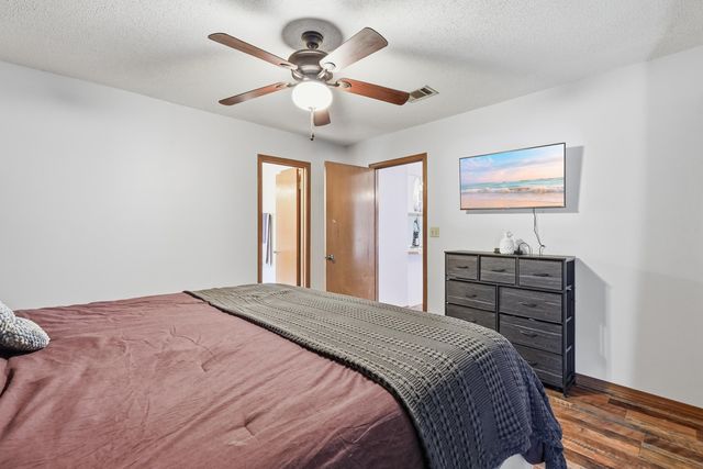 603 Moss Drive, Crestview, FL 32536