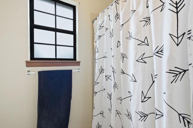 603 Moss Drive, Crestview, FL 32536