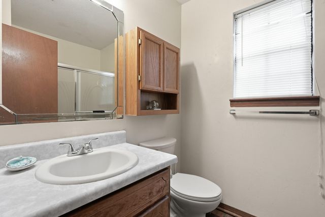 603 Moss Drive, Crestview, FL 32536