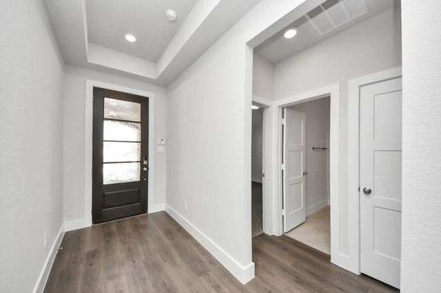 243 Bay Laurel Court, Alvin, TX 77511