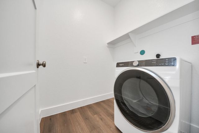 243 Bay Laurel Court, Alvin, TX 77511