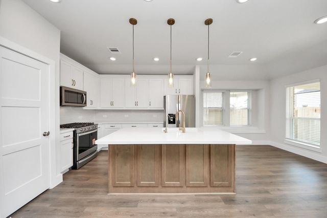 243 Bay Laurel Court, Alvin, TX 77511