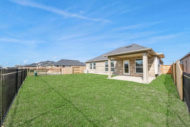 243 Bay Laurel Court, Alvin, TX 77511