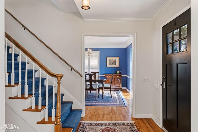 399 Chalfonte Avenue, Grosse Pointe Farms, MI 48236