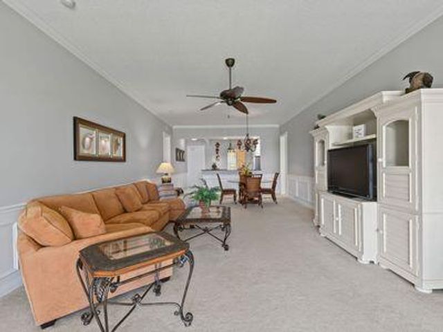 4 Harbour Isle Drive E 106, Fort Pierce, FL 34949