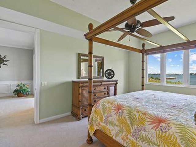 4 Harbour Isle Drive E 106, Fort Pierce, FL 34949