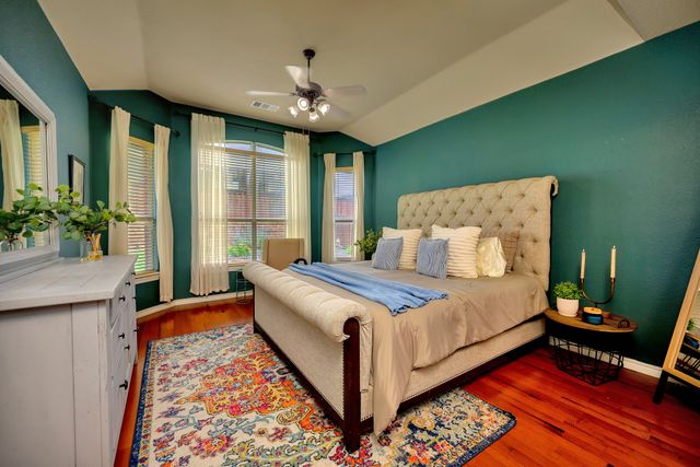 12632 Saratoga Springs Circle, Fort Worth, TX 76244