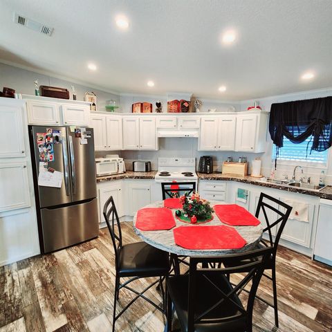 9274 SW Mary Drive, Stuart, FL 34997